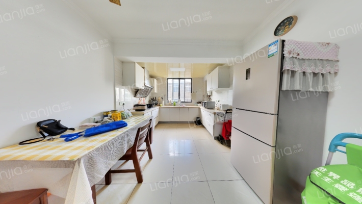 内马路9-4号院二手房实景图