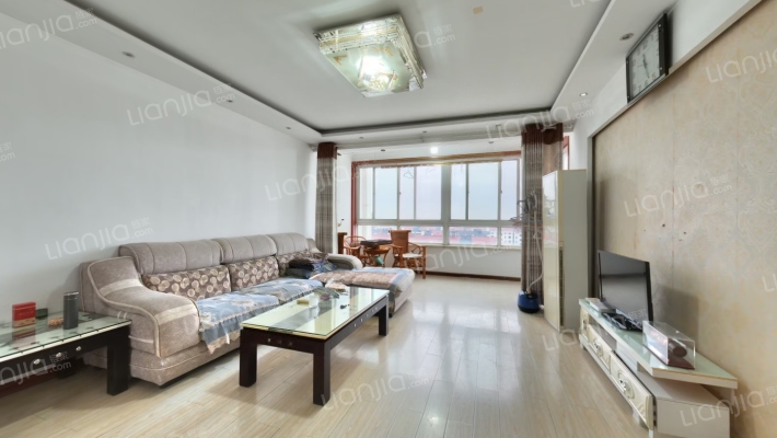 启城尚都二手房实景图