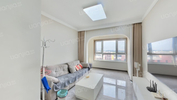 悦麓名邸二手房实景图