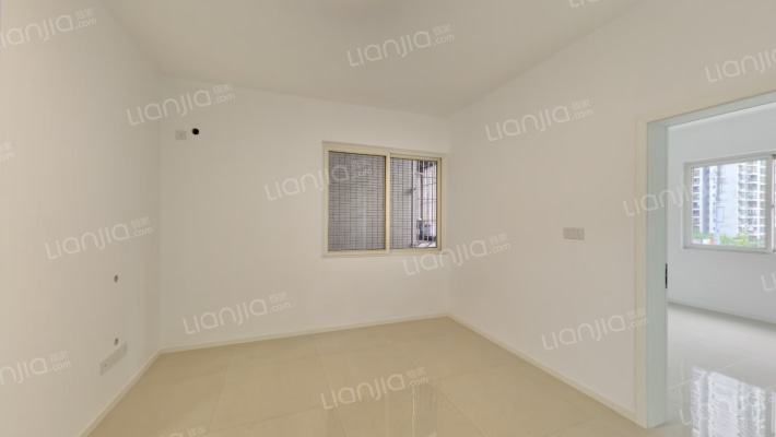 兰美路二手房实景图