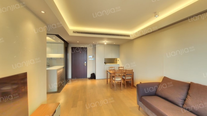 万科天空之城二期云之谷二手房实景图