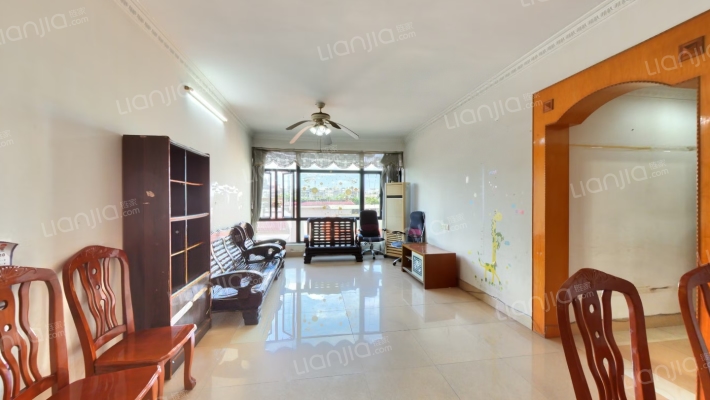 新基·盈翠华庭二手房实景图