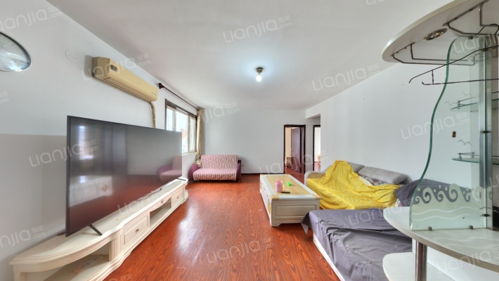 鑫喆花园二手房实景图