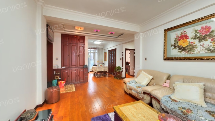 世纪海云天一期二手房实景图