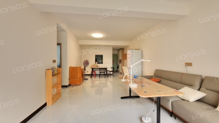 远洋航港二手房实景图