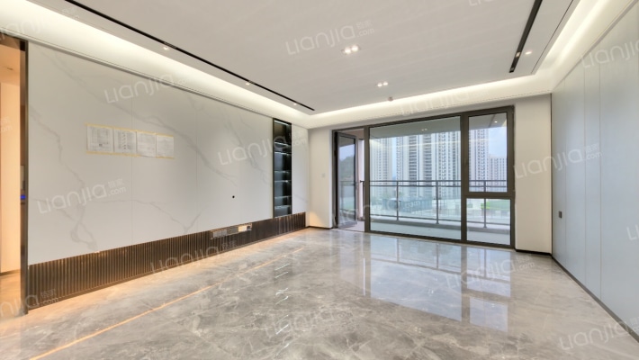 海尔翡翠云城云锦二手房实景图