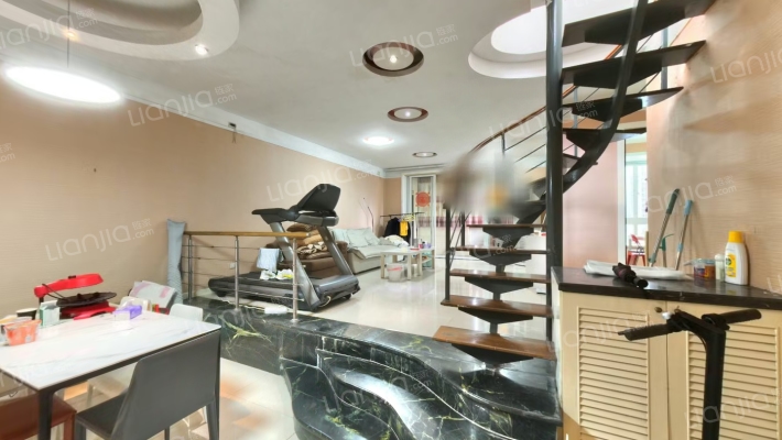 金鼎大厦二手房实景图