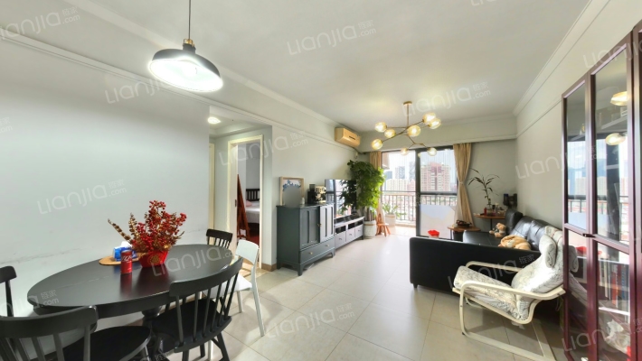 假日轩二手房实景图