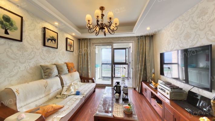 万科传奇里二手房实景图