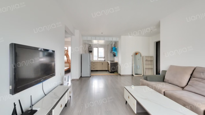 德惠灵山秀水二手房实景图