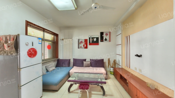 服装厂宿舍二手房实景图