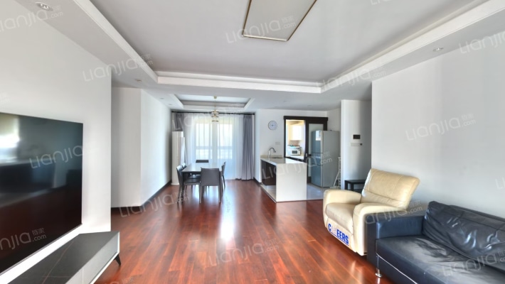 万科五龙山璞院二手房实景图