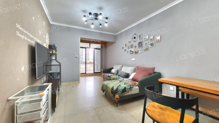 现代生态水城上岛二期二手房实景图