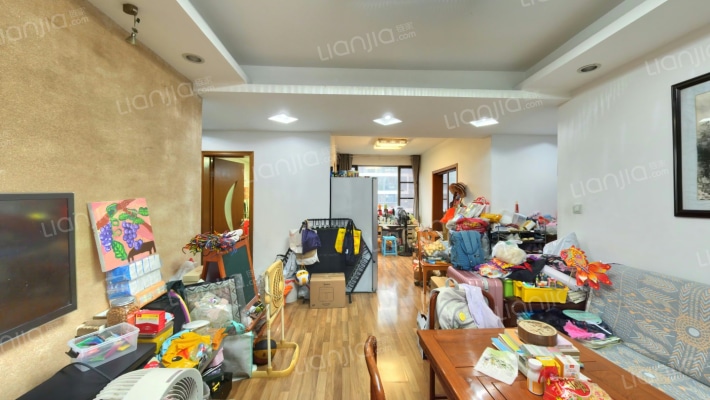 置地新唯花园二手房实景图