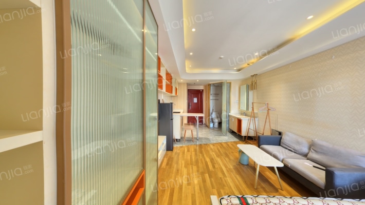 拉菲微公馆二手房实景图