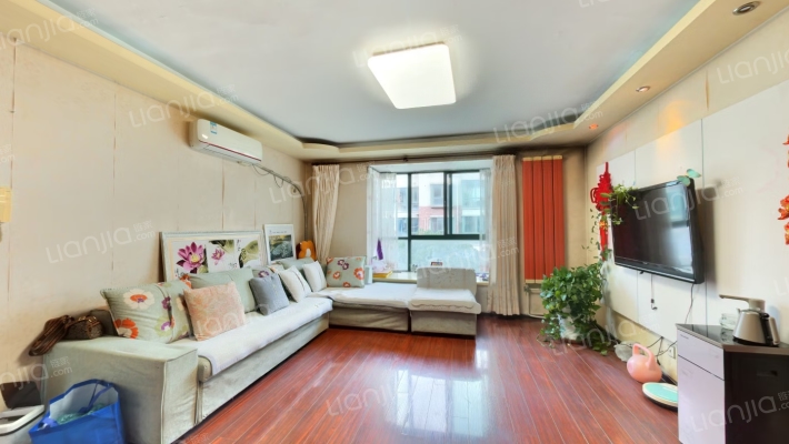 蔚蓝花城二手房实景图