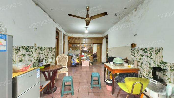 中新横街3号二手房实景图