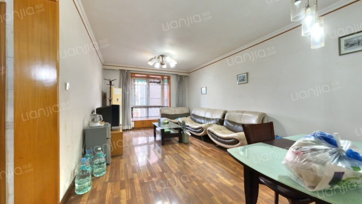 西雅苑二手房实景图