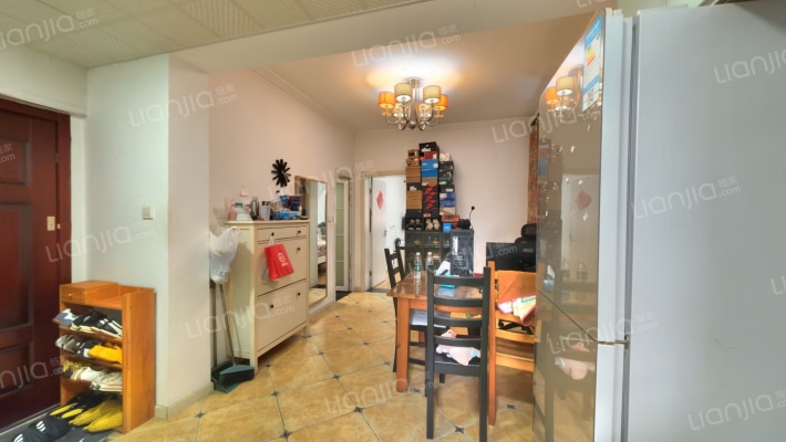 安静社区二手房实景图