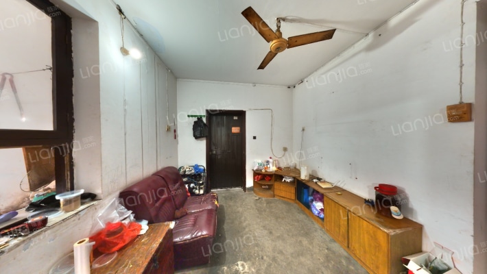 鱼凫路32号二手房实景图