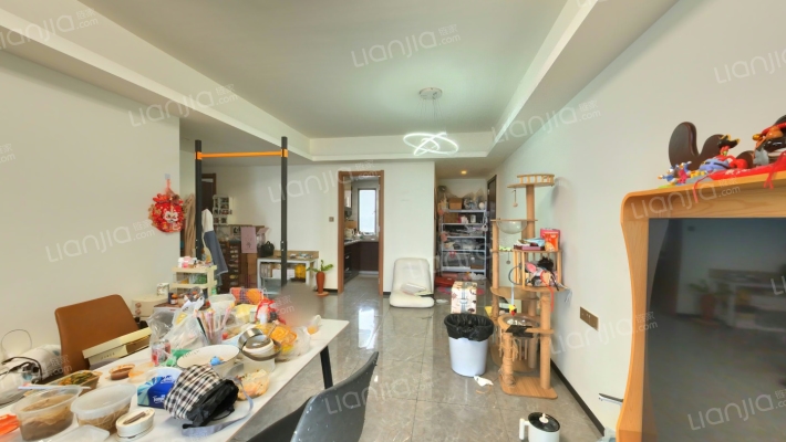 璞悦台二手房实景图