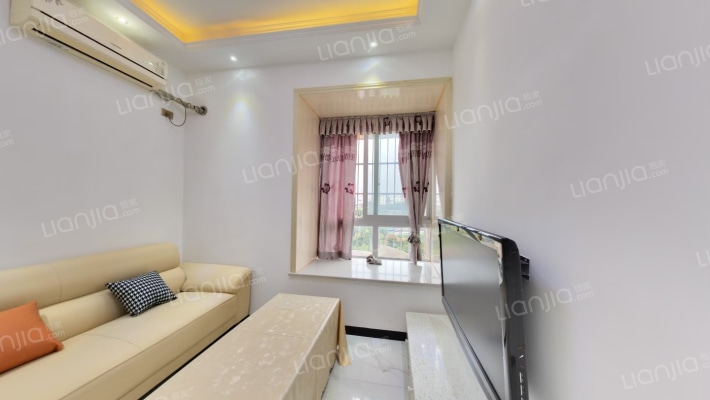 环湖雅居B区A组团二手房实景图