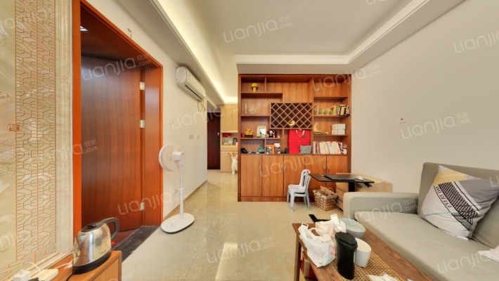 领航城领尚华府二手房实景图