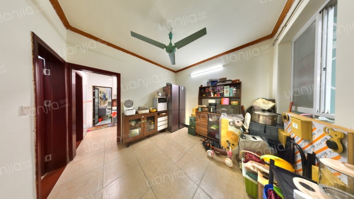 港湾一村二手房实景图