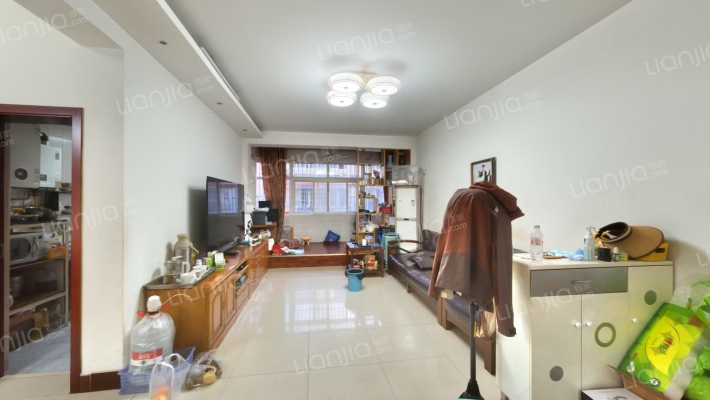 河畔人家二手房实景图