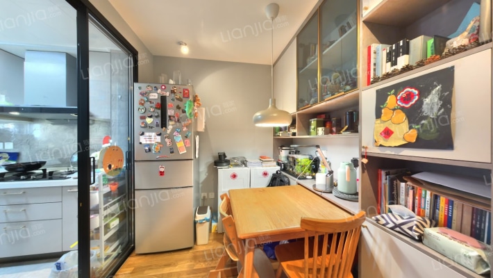 扣钟北里西区二手房实景图