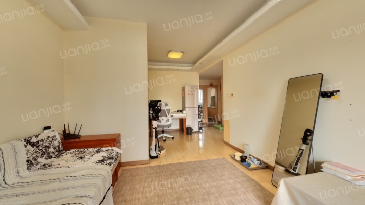 万科春阳花园二手房实景图