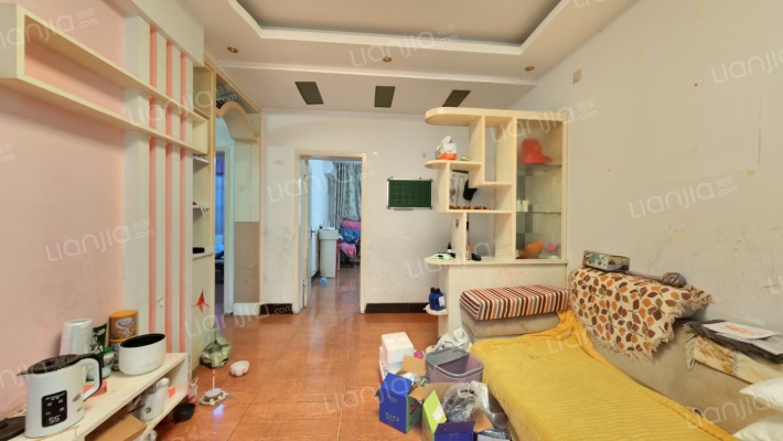 湖新园小区二手房实景图