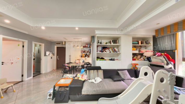 山语间二手房实景图