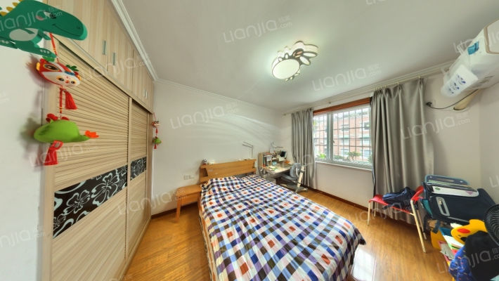 西大街440号二手房实景图