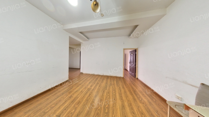 中铁伊萨贝拉二手房实景图