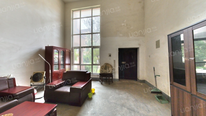 瑞境皇冠水岸二手房实景图