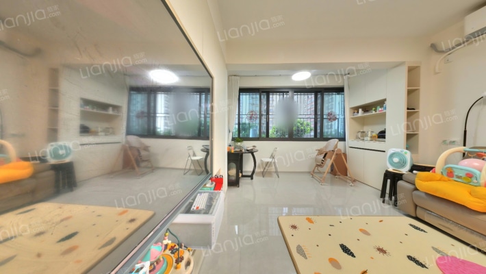 海关生活区二手房实景图