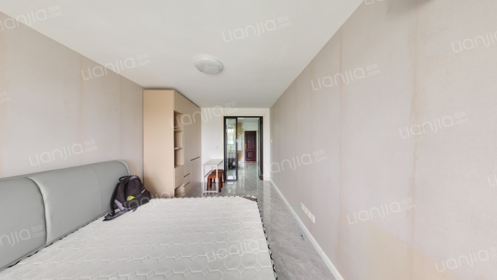 礼貌东里二手房实景图