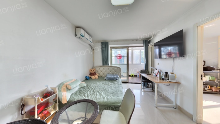 富国里小区二手房实景图