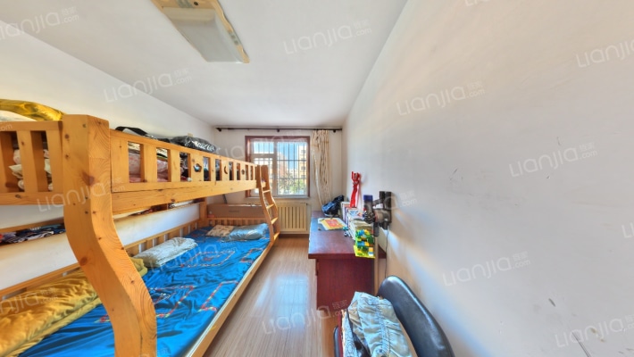 南山花苑二手房实景图