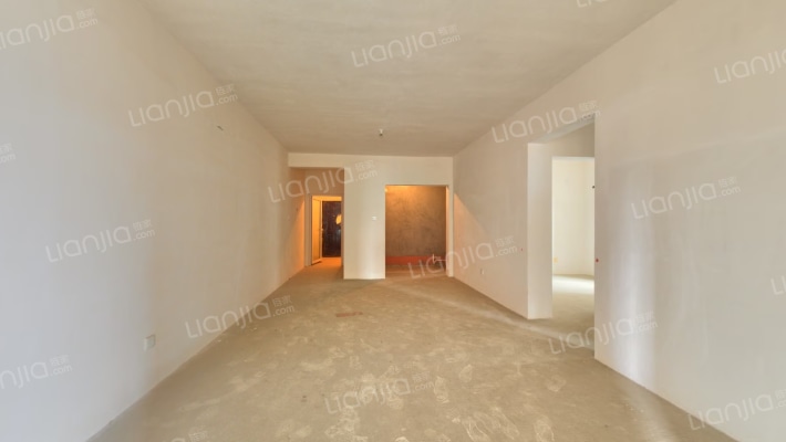 洛森堡二手房实景图