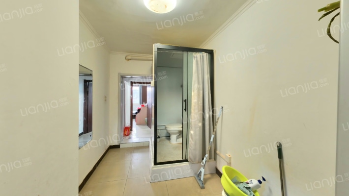 皂君庙丙4号院二手房实景图