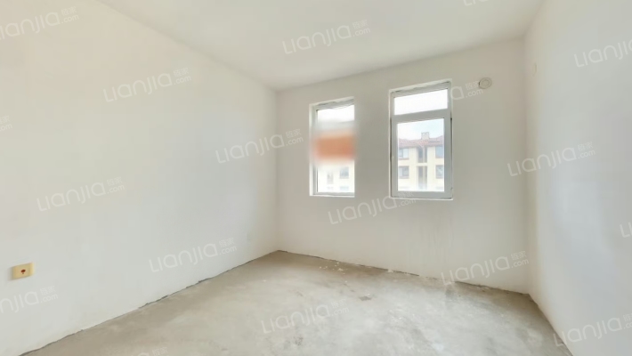 青建香根四季二手房实景图