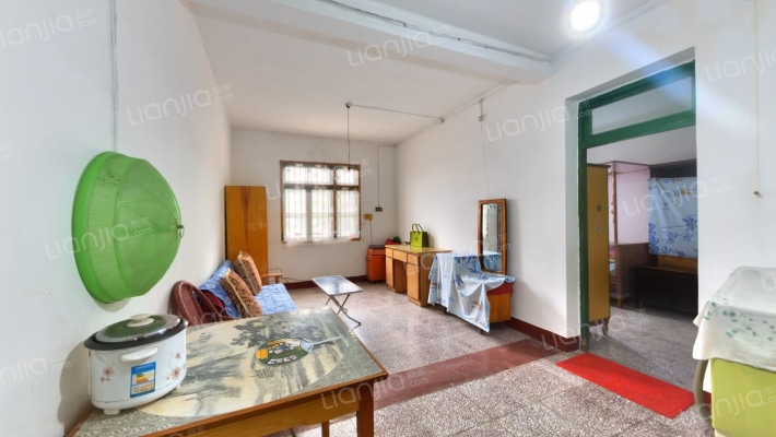 旭光厂二手房实景图