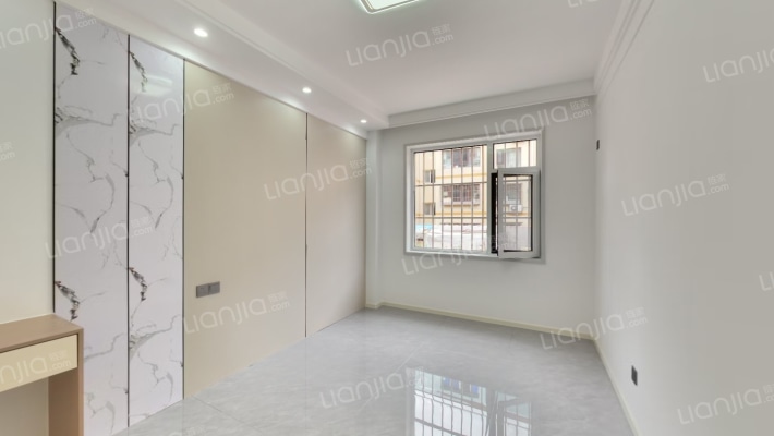 全景小区二手房实景图