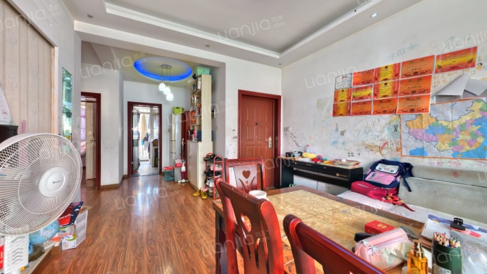 和韵小区二手房实景图