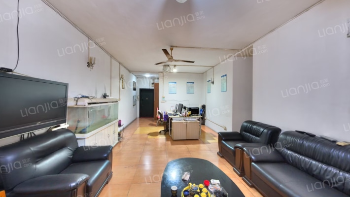 鼎洪怡苑二手房实景图