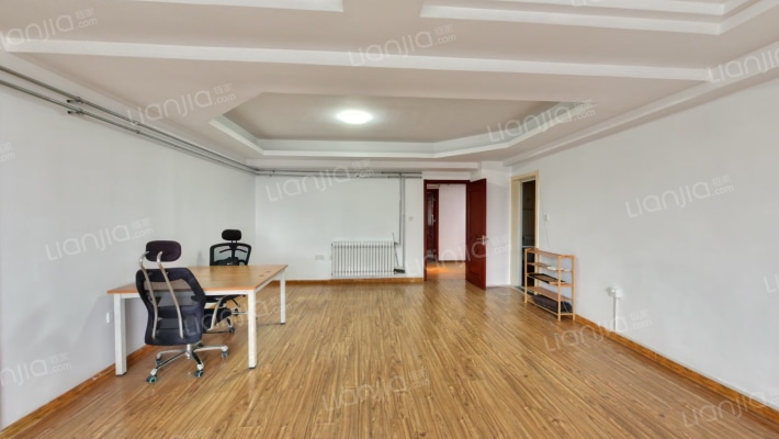 港澳大厦二手房实景图