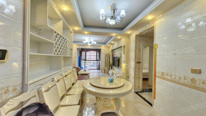 新鸥鹏凤凰城二期A区二手房实景图