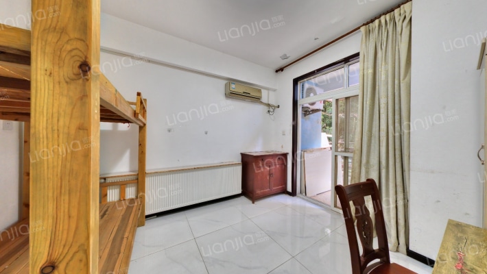 南望山庄二手房实景图